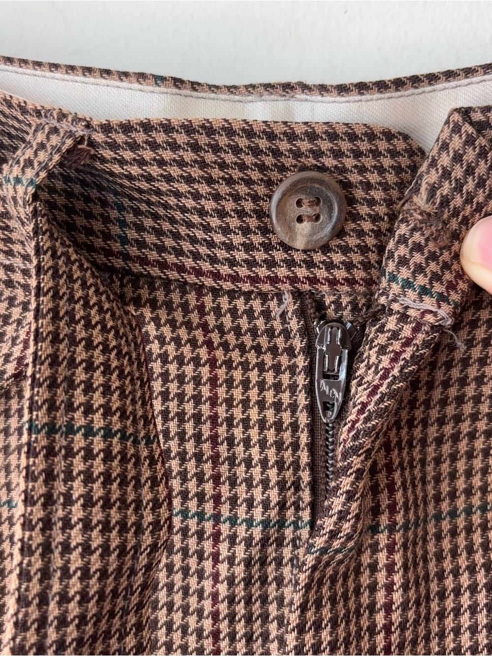 Vintage Ralph Lauren Blue Label 100% Wool Houndstooth Shorts Sz 10 Pleated MiUSA - Picture 8 of 16